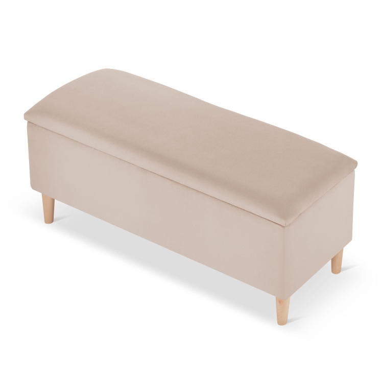 hoge kofferbak met stoel