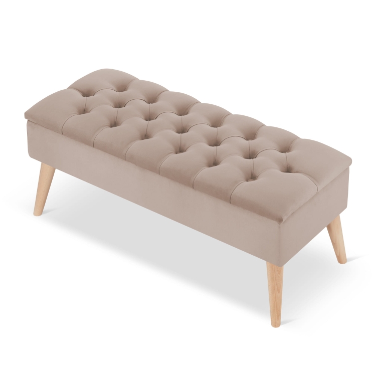 Stijlvolle gewatteerde poef in latte met opbergruimte, een praktisch meubelstuk voor het interieur