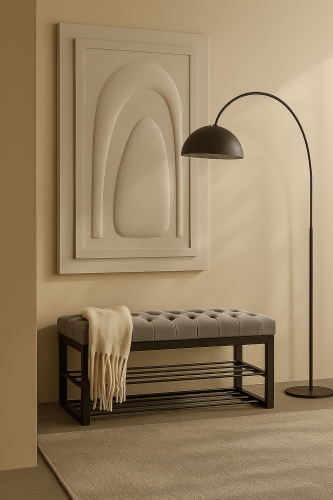 industriële gewatteerde bank met metalen planken