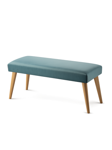 Stijlvolle bank in mintkleur met bekleding en houten onderstel, ideaal voor woonkamer of hal