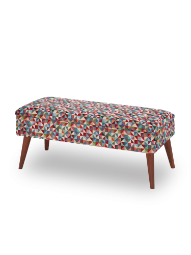 bank met geometrisch patroon