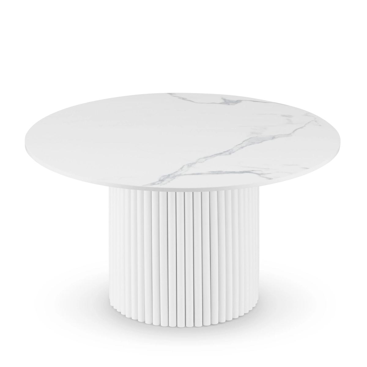 Ronde witte tafel met stenen blad en decoratieve gegroefde voet