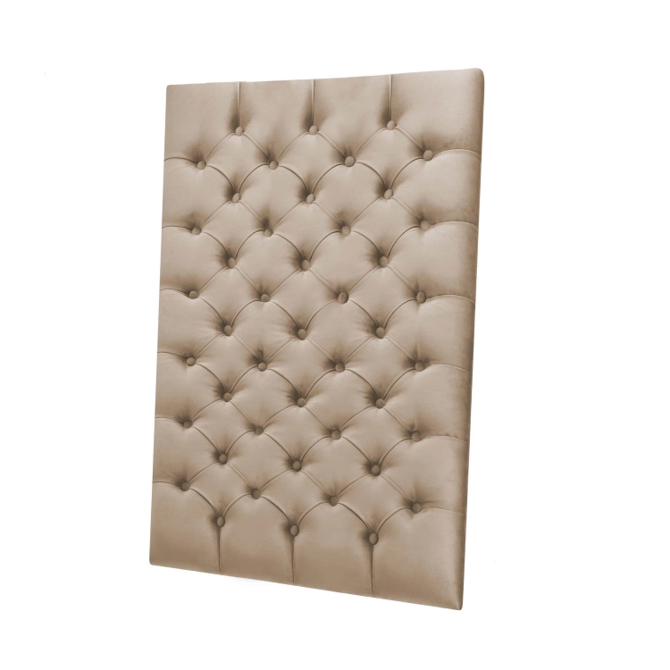 Gewatteerd wandpaneel in latte tint
